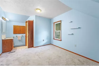 5721 Delora Avenue, Loveland, OH 44144 - Photo 17