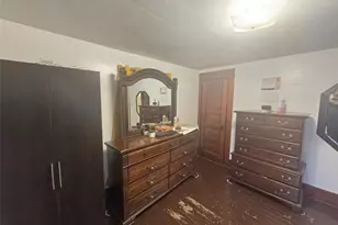950 Snyder St, Akron, OH 44307 - Photo 9