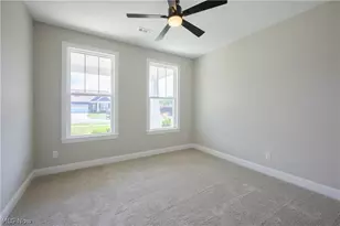 23864 Heatherstone Trl, Columbia Station, OH 44028 - Photo 15