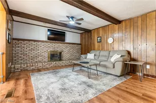 12534 Springwater Ave NW, Uniontown, OH 44685 - Photo 17