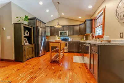 4754 Yackey Drive NW, Strasburg, OH 44680 - Photo 9