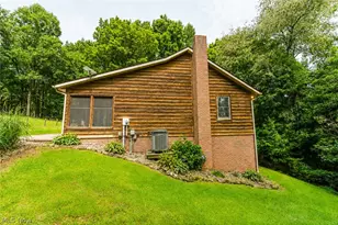 4754 Yackey Dr NW, Strasburg, OH 44680 - Photo 3