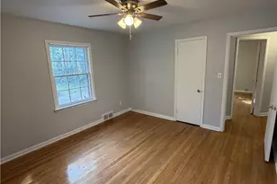 19430 Winslow Rd, Huber Heights, OH 44122 - Photo 13