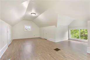 156 E Mapledale Ave, Akron, OH 44301 - Photo 25