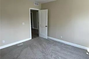 10819 Churchill Ave, Loveland, OH 44106 - Photo 15