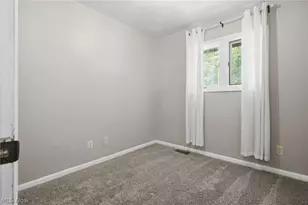 8160 Joyce Rd, Grandview Heights, OH 44147 - Photo 31