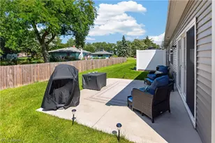 258 Silver Spg Cir, Elyria, OH 44035 - Photo 21