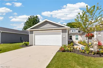 258 Silver Spring Circle, Elyria, OH 44035 - Photo 1