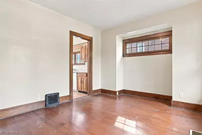 513 Redondo Road, Youngstown, OH 44504 - Photo 7