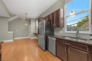 5512 St Stephens Ct, Loveland, OH 44102 - Photo 13