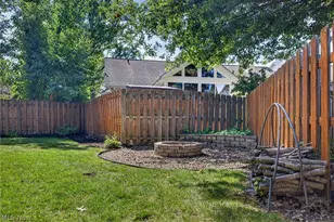38408 Piccadilly Square, Willoughby, OH 44094 - Photo 49