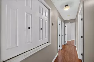 38408 Piccadilly Square, Willoughby, OH 44094 - Photo 23