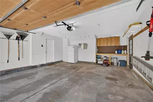 38408 Piccadilly Square, Willoughby, OH 44094 - Photo 37