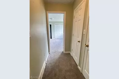 550 Upton Avenue, Akron, OH 44310 - Photo 9