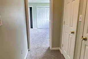 550 Upton Ave, Akron, OH 44310 - Photo 9