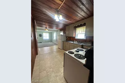 550 Upton Avenue, Akron, OH 44310 - Photo 5