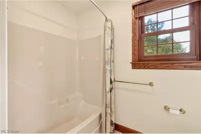 3715 Greenbriar Drive, Zanesville, OH 43701 - Photo 33