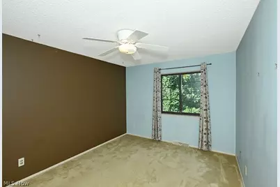 879 Hampton Ridge Drive, Akron, OH 44313 - Photo 21