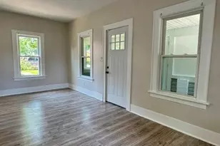 1079 Peerless Ave, Akron, OH 44320 - Photo 3