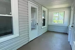 1079 Peerless Ave, Akron, OH 44320 - Photo 9