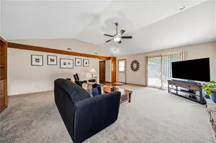 9225 Willson Dr, Chagrin Falls, OH 44023 - Photo 25