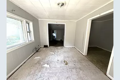3310 W 54th Street, Loveland, OH 44102 - Photo 3