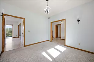 9802 Sharrott Rd, Poland, OH 44514 - Photo 11