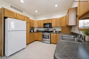 9802 Sharrott Rd, Poland, OH 44514 - Photo 9