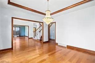 6232 Oak Point, Lorain, OH 44053 - Photo 5
