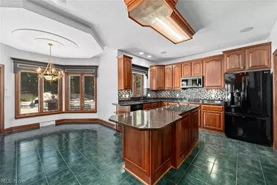 6232 Oak Point, Lorain, OH 44053 - Photo 15
