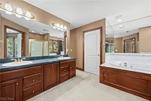 6232 Oak Point, Lorain, OH 44053 - Photo 31