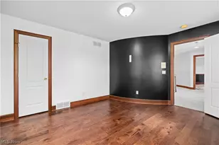 6232 Oak Point, Lorain, OH 44053 - Photo 25