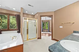 6232 Oak Point, Lorain, OH 44053 - Photo 33