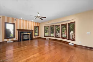 6232 Oak Point, Lorain, OH 44053 - Photo 7