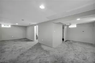 17419 Lotus Dr, Loveland, OH 44128 - Photo 37