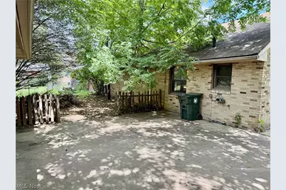 1201 Benskin Avenue SW, Canton, OH 44710 - Photo 5