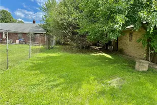 1201 Benskin Ave SW, Canton, OH 44710 - Photo 11