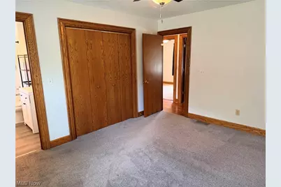 46170 Crestview Road, New Waterford, OH 44445 - Photo 17