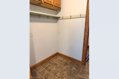 46170 Crestview Road, New Waterford, OH 44445 - Photo 35