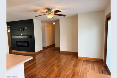 46170 Crestview Road, New Waterford, OH 44445 - Photo 9