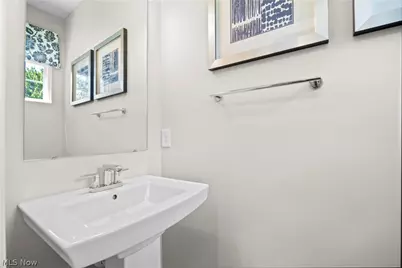 6100 James Drive, Lorain, OH 44053 - Photo 17