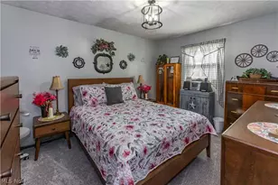 13485 Sunflower Ave NW, Mogadore, OH 44260 - Photo 17