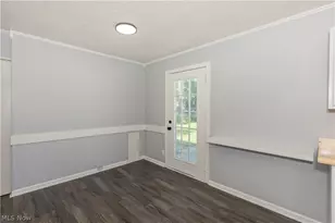 2215 Willowrow Ave NE, Canton, OH 44705 - Photo 13