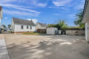 30213 Robert St, Wickliffe, OH 44092 - Photo 45