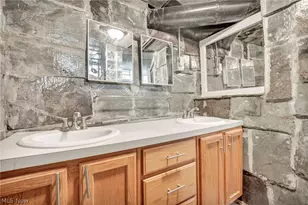30213 Robert St, Wickliffe, OH 44092 - Photo 31