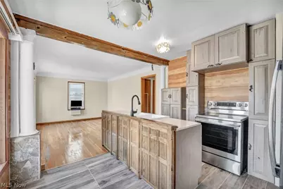 30213 Robert Street, Wickliffe, OH 44092 - Photo 11