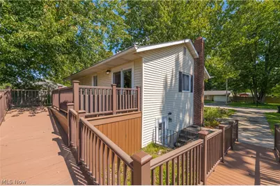 782 Pasadena Avenue, Sheffield Lake, OH 44054 - Photo 25