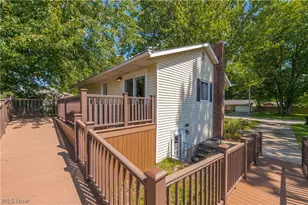 782 Pasadena Ave, Sheffield Lake, OH 44054 - Photo 25