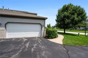 7390 Forest Cove Ln, Northfield, OH 44067 - Photo 33