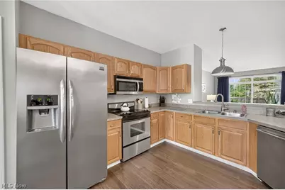 7390 Forest Cove Lane #A, Northfield, OH 44067 - Photo 11